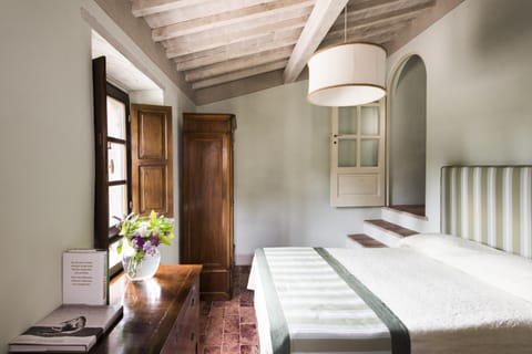 La Legnaia - Maisonette | Premium bedding, down comforters, in-room safe, individually decorated