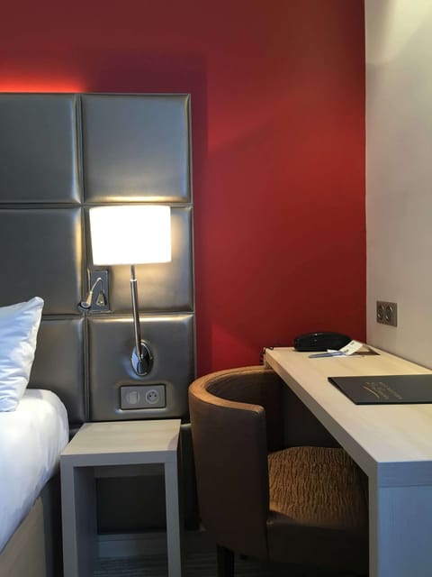 Classic Room, 1 Double Bed, Non Smoking | Room amenity