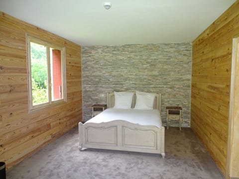 Standard Chalet, 2 Bedrooms | In-room safe, individually decorated, individually furnished