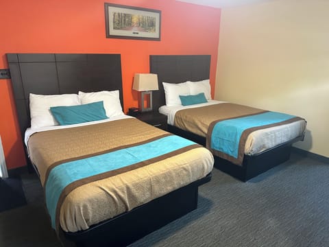 Standard Room, 2 Double Beds | Desk, iron/ironing board, free WiFi, bed sheets