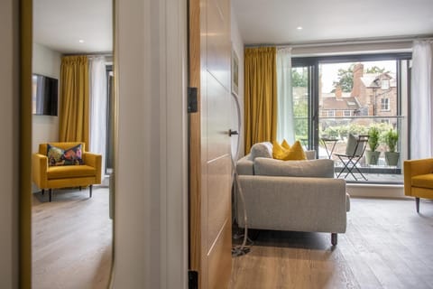 City Apartment, Ensuite, City View (Apt 2-Minster view Ruskin) | Lobby