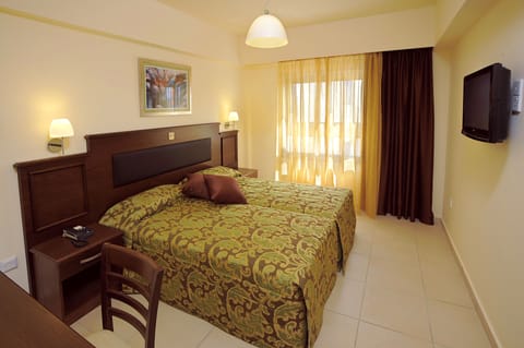 Superior Apartment, 1 Bedroom | In-room safe, soundproofing, free WiFi, bed sheets
