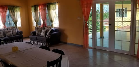Traditional Apartment, 2 Bedrooms, Non Smoking, Pool View | Living area | Flat-screen TV, Netflix, pay movies, streaming services