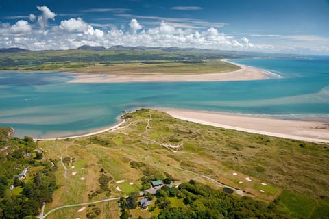 Cottage | Aerial view