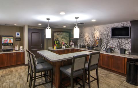 Reconnect with friends and family in the breakfast room.