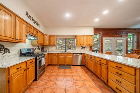 We're fully equipped with gas stove, oven, microwave, dishwasher, and all necessary baking pans and utensils.