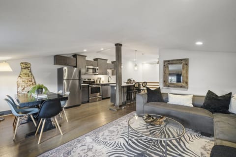 2nd Floor w/ Smart TV connected to Kitchen w/ Dining Room