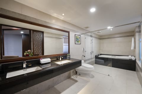 Premier Suite (Free Pick up Airport Service, Please  Book At Least 1 day Before Arrival Date) | Bathroom | Hair dryer, bathrobes, slippers, towels