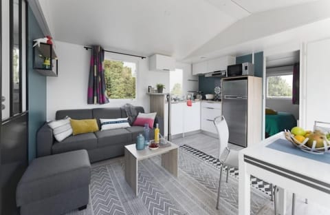 Corail 6 | Living area | TV