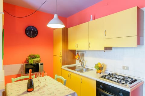 Studio | In-room dining