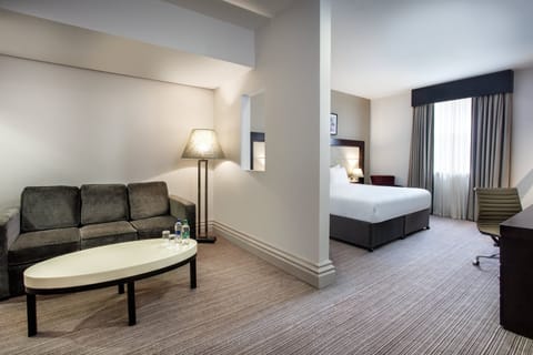 Junior Suite | Desk, iron/ironing board, free WiFi, bed sheets