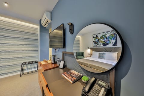 Deluxe Double Room | Premium bedding, minibar, in-room safe, desk