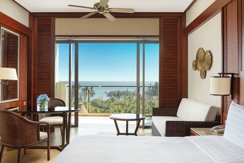 Premier Sea View King Room | Minibar, in-room safe, desk, blackout drapes