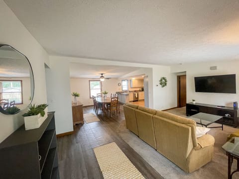 Open Family Floor Plan