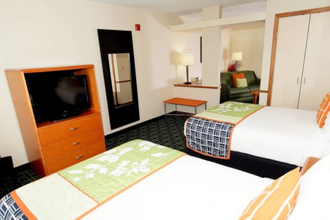 Suite, 2 Double Beds | Premium bedding, down comforters, pillowtop beds, desk