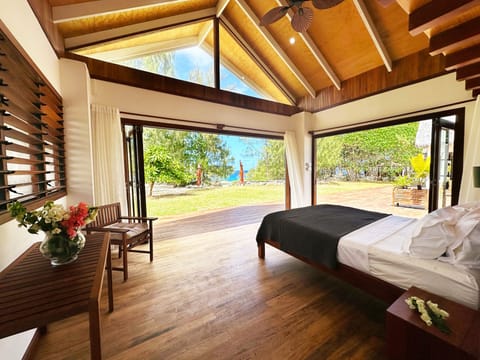 Bluwota (Exclusive Stay-Sleeps 8) | Individually decorated, individually furnished, free WiFi, bed sheets