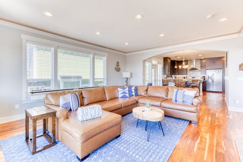 Main Living Room, with new, luxury couch (2023)