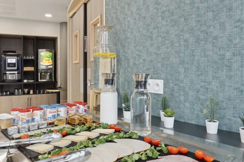 Daily buffet breakfast (EUR 14 per person)