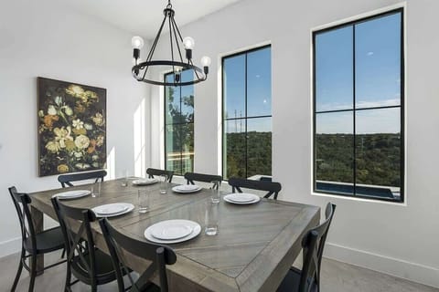 Gather and dine in style in our spacious and inviting dining area.
