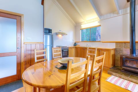 Destiny Chalet | Private kitchen | Fridge, microwave, electric kettle, toaster