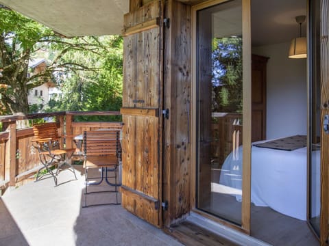 Property, Furniture, Plant, Wood, Door, Shade, Interior Design, Wood Stain, Floor