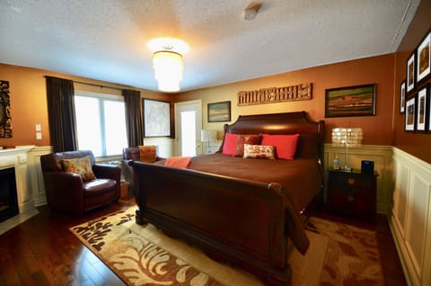 Suite, 1 King Bed (Silk Road Suite) | Premium bedding, pillowtop beds, individually decorated