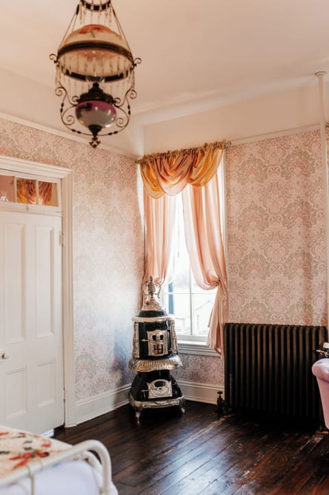 Luxury Room | Individually decorated, individually furnished, iron/ironing board