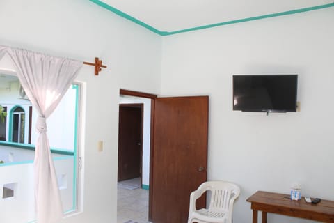 Basic Room | Free WiFi, bed sheets