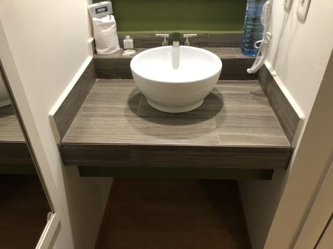 Standard Room | Bathroom sink