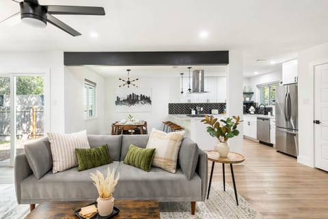 Welcome to our newly renovated 3 bedroom home just 20 mins from downtown Austin!