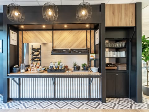 Daily buffet breakfast for a fee