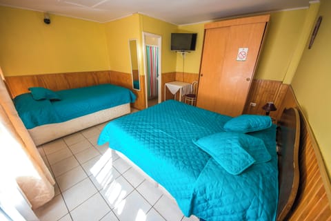 Classic Triple Room, Patio | Free WiFi, bed sheets