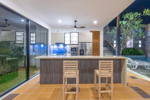 Villa | Private kitchen | Fridge, microwave, oven, stovetop