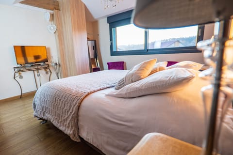 Superior Double Room (Myrtillles) | Premium bedding, Select Comfort beds, individually decorated