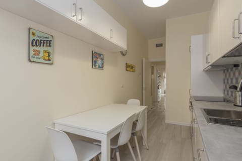 Classic Apartment | Private kitchen | Fridge, microwave, oven, stovetop