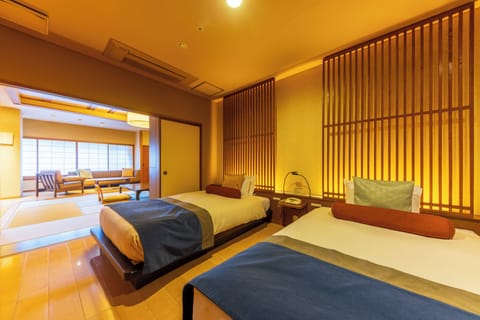 Japanese-Western Style Room with Private Open-Air Bath, City View, Half Board | Down comforters, in-room safe, free WiFi, bed sheets