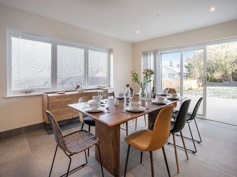 Dining room | Dau Ddeg, New Quay