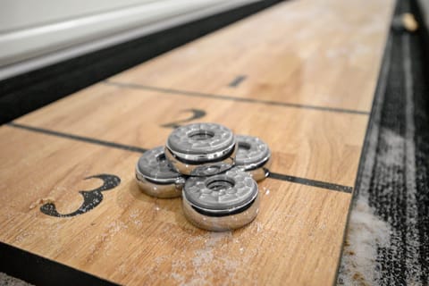 07e128ac-d634-494d-b115-9e1c06c630f4