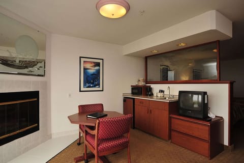 Junior Suite, 2 Queen Beds, Ocean View | In-room safe, desk, laptop workspace, iron/ironing board