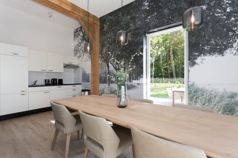 Six-person apartment | Private kitchen | Fridge, stovetop, dishwasher, coffee/tea maker