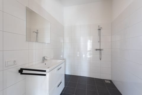 Six-person apartment | Bathroom | Towels