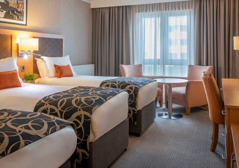 Triple Room | Egyptian cotton sheets, premium bedding, in-room safe, desk