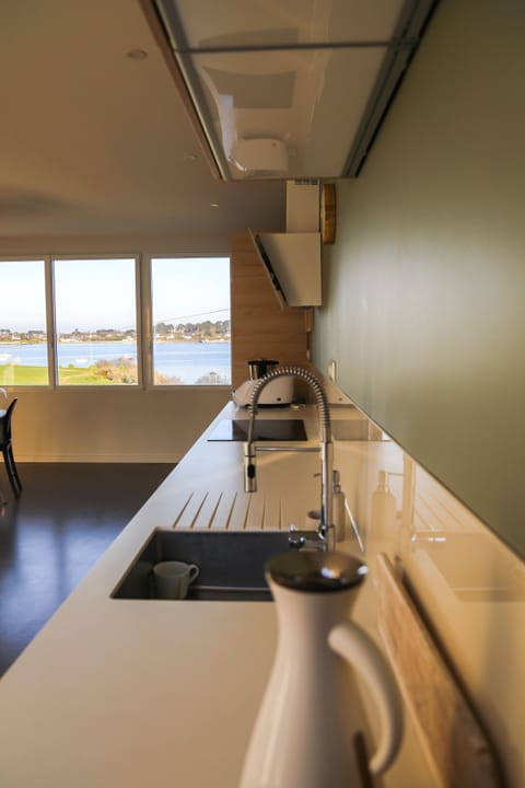 Villa Avec vue Mer, Piscine Chauffée Villa in Plouguerneau