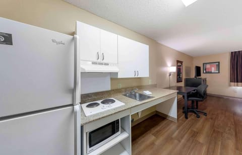 Studio, 1 Queen Bed, Accessible, Non Smoking | Private kitchen | Fridge, microwave, stovetop, coffee/tea maker