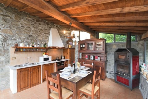 Kitchen, Living Room