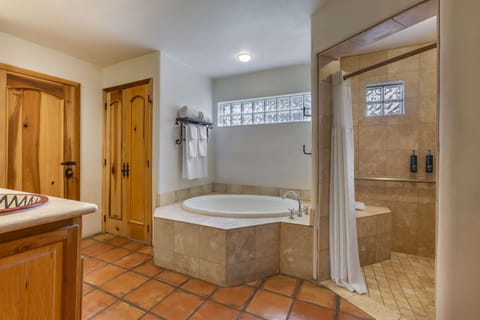 2 BEDROOM 2 KING SUITE WITH ROLL-IN SHOWER | Bathroom | Separate tub and shower, free toiletries, hair dryer, towels