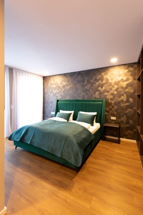 Deluxe Double Room Single Use | Premium bedding, down comforters, minibar, individually decorated