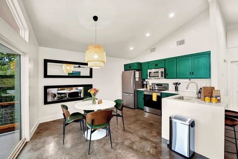 Cheerful full kitchens in each cabin!