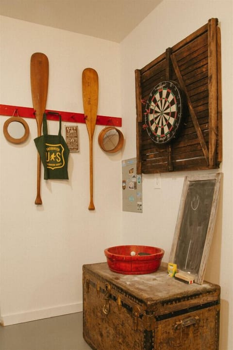 Bunkhouse: Dart Board