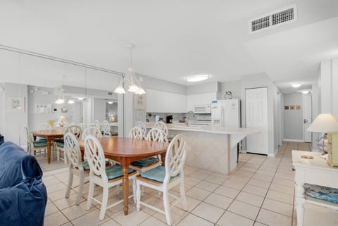 Dining to kitchen view